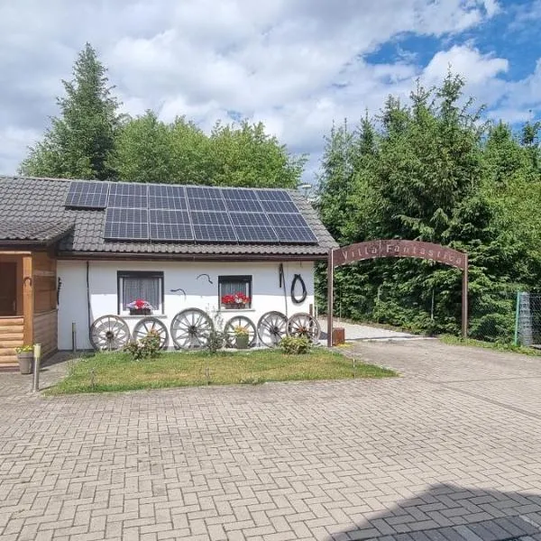 Villa Fantastica Apartments, hôtel à Mysłakowice