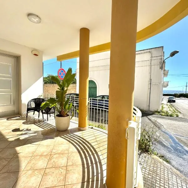 Casa Appia, fronte mare con giardino - Marea Stays Collection, hotel a Nardò