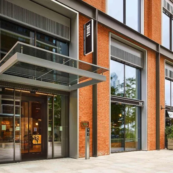TRIBE London Canary Wharf, מלון בלונדון