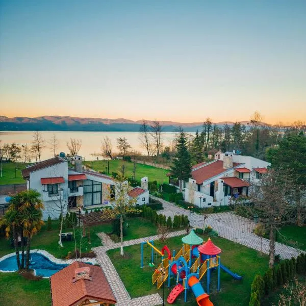 Nibras Villa Resort、サパンジャのホテル