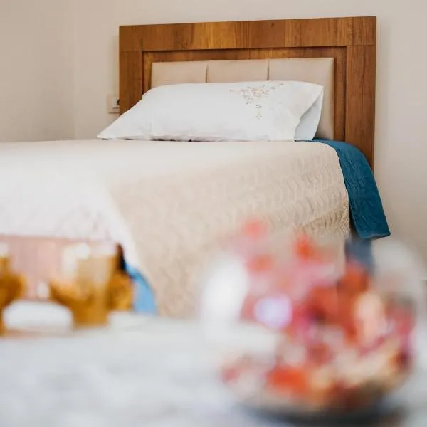 Vila Matias 8, hotel v destinaci Gjirokastër