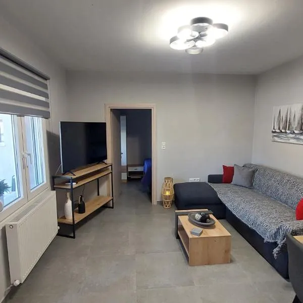 Modern House, hotel in Chaïdeftón