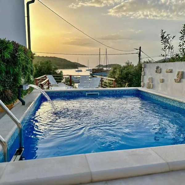 Beach Villa Ema, hotel in Rab