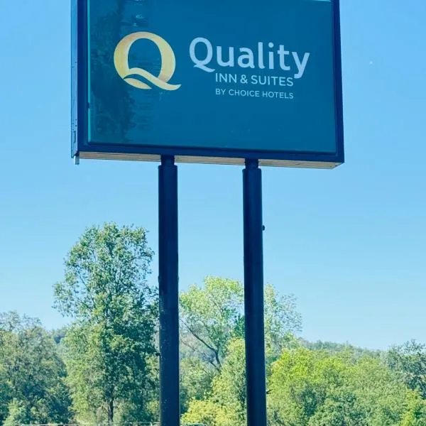 Quality Inn & Suites, hotel en Sutter Creek