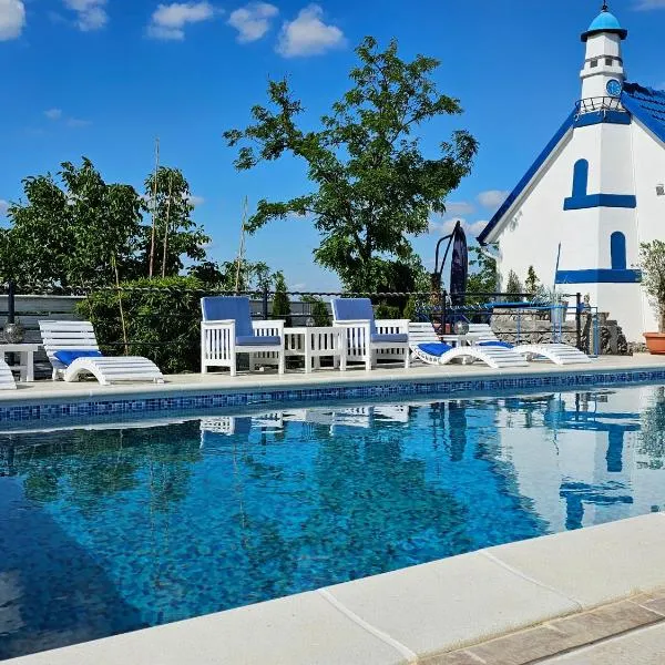 Vila Santorini Nacionalni Park Fruška Gora, hotel in Rakovac