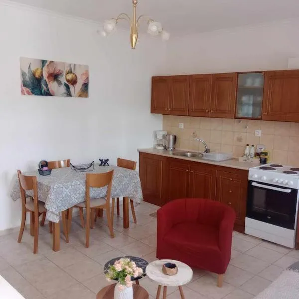 Ameli House, hotel a Néoi Epivátai