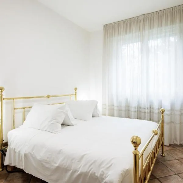 Affittacamere Casa Emilia Foresteria Lombarda, hotel v destinaci Ponte San Pietro