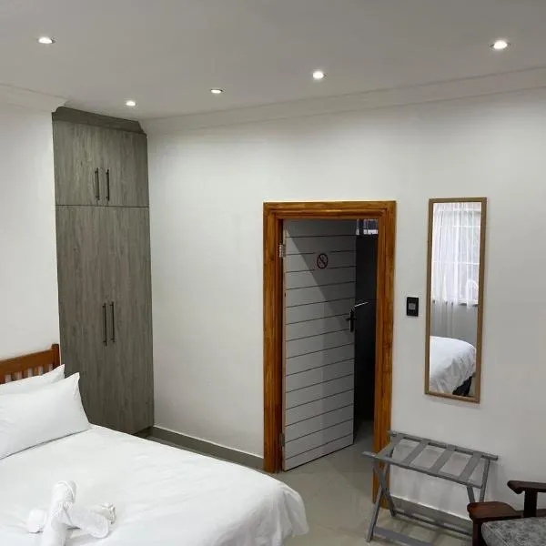 Serenity Guest Lodge, hotel in Kokstad