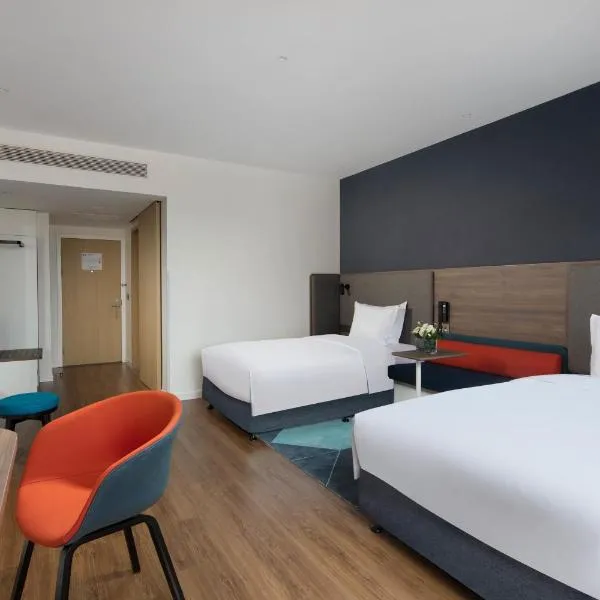 Holiday Inn Express Xi'an High Tech South, an IHG Hotel, hotel en Xiliu