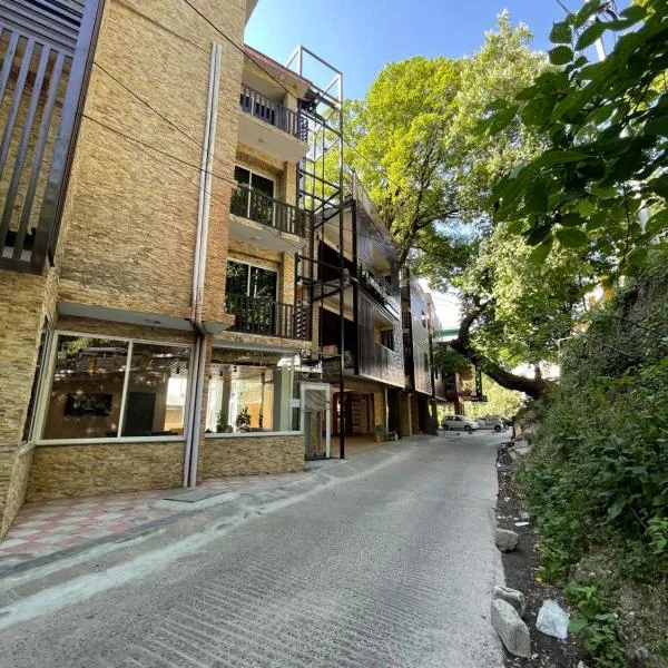 Hamdan Hotel and Resort, hotel in Murree