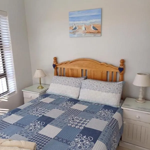 Hartenbos - Bayview 230m from beach, hotel v destinaci Mossel Bay