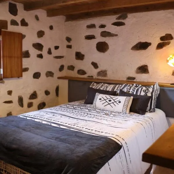 Casa dos Trilhos, hotel u gradu Lousa