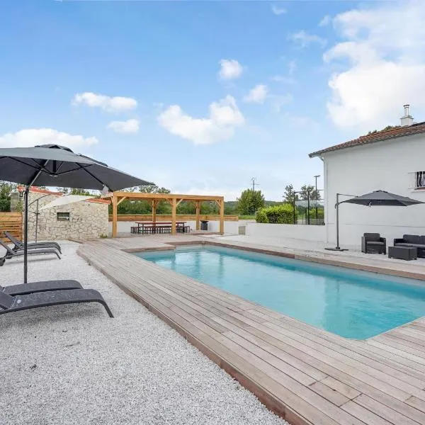 Saint-Jory에 위치한 호텔 Villa Rose - Padel - Piscine - Cinéma & Poker Room