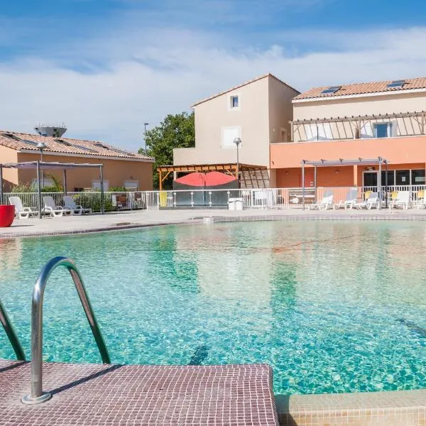 Vacancéole - Les Demeures Torrellanes - Saint-Cyprien, hotel v destinácii Saint-Cyprien
