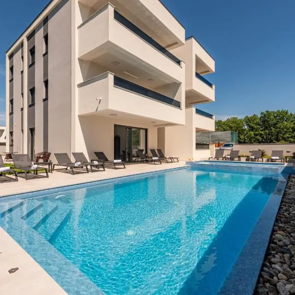 Apartments Menalo Elegance, hotel v destinaci Zaton