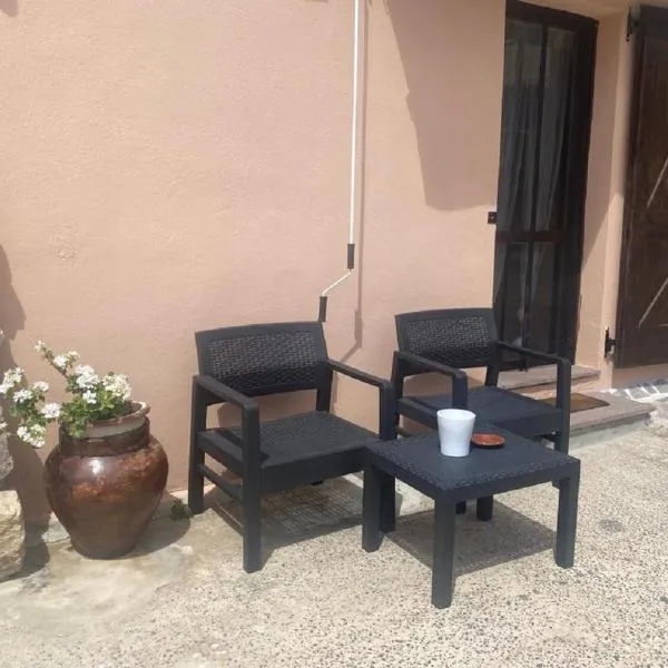 카르보니아에 위치한 호텔 Casetta Vacanze Nonna Antonietta