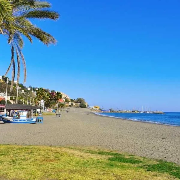 Apartamento Maui beach en el palo、マラガのホテル