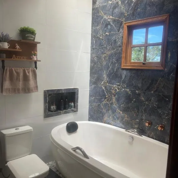 Pousada Villa Del Bosque, hotel v destinaci Monte Verde