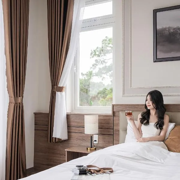 PINE VIEW Hotel Dalat, hotell sihtkohas Đà Lạt