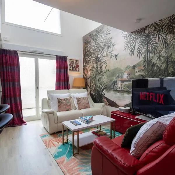 DUPLEX Complet - PROCHE DYSNEY LAND PARIS, hotel v destinácii Bussy-Saint-Georges