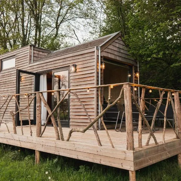 Ekko tiny house et sauna extérieur, hotel v destinaci Philippeville