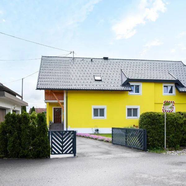 Ferienwohnung Dreiländereck - Villach Land - Faaker See, hotel v destinaci Arnoldstein