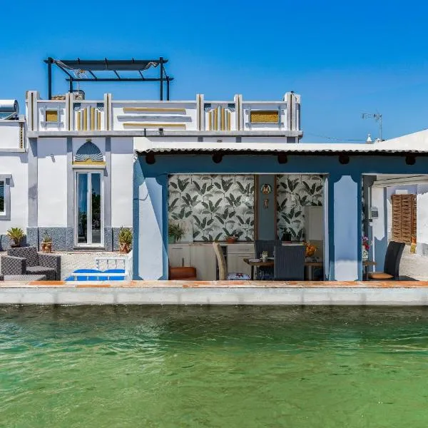 Casa D'Nossa, casa tradicional e Moderna, vista 360º, piscina de agua salgada, hotel di Luz de Tavira