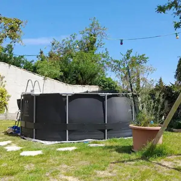 Roquevaquiere - Ancienne Grange rénovée - Logement autonome, hotel in Ouveillan