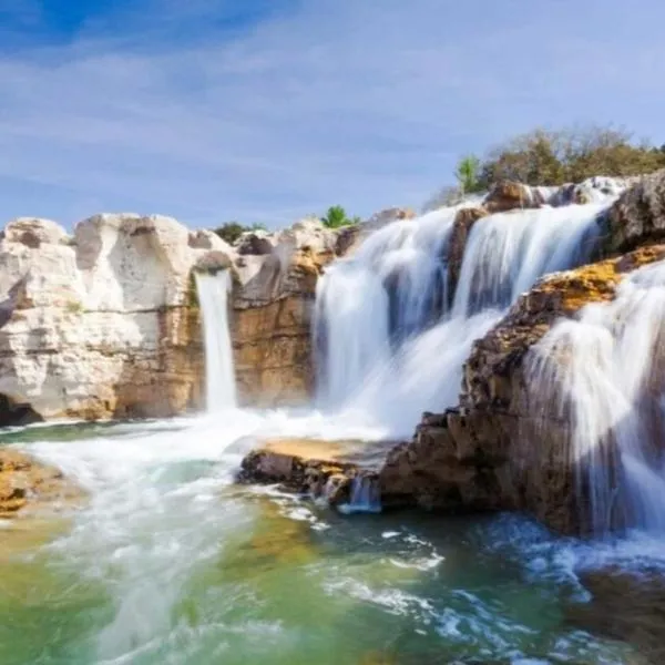 Le Havre des cascades, ξενοδοχείο σε Sabran