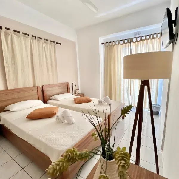 Koutrakis Rooms, hotel v destinaci Finikounda