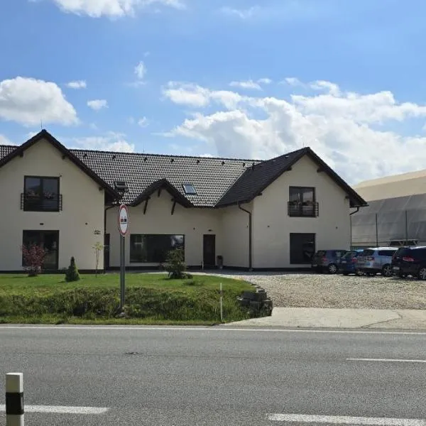 Ubytovanie Barborka, hotel v destinaci Krásnohorské Podhradie