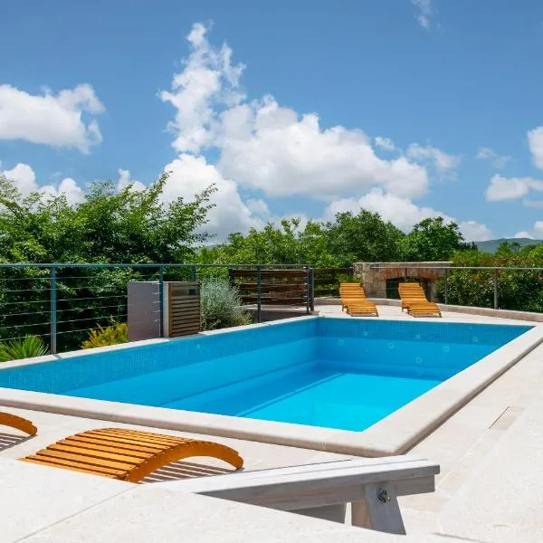 Villa Kamenia, hotel em Drnis
