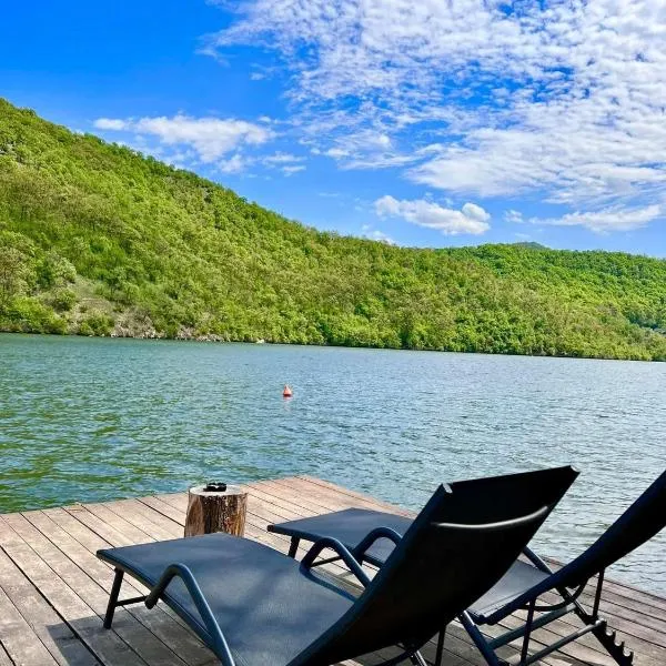 CabAna Ana - Golful Bahna, hotel v destinaci Oršava