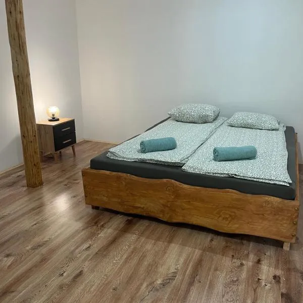 TARNICA, hotel v destinaci Dwernik