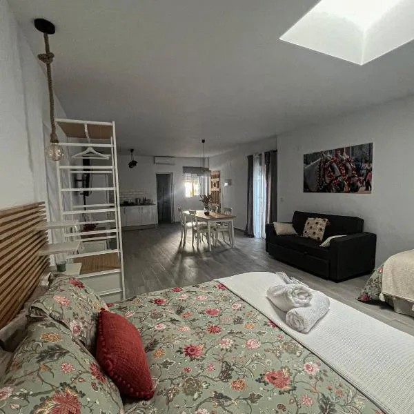 Apartamentos Turísticos A.Parra, hotel in Jerez de la Frontera