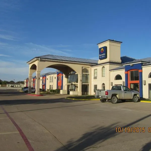 Executive Inn and Suites Wichita Falls, viešbutis mieste Burkburnett