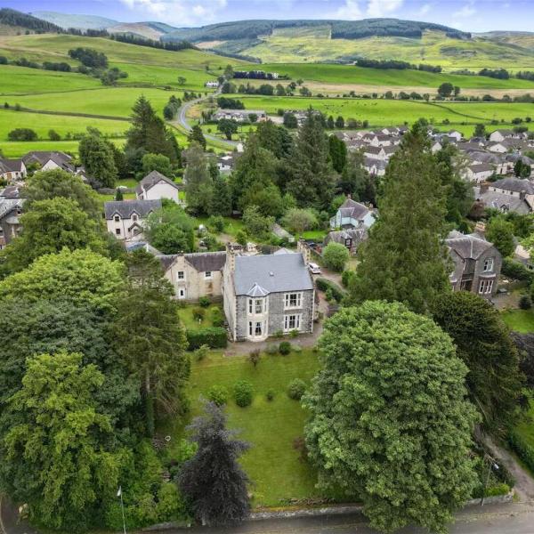 Above & Beyond at Warriston Lodge