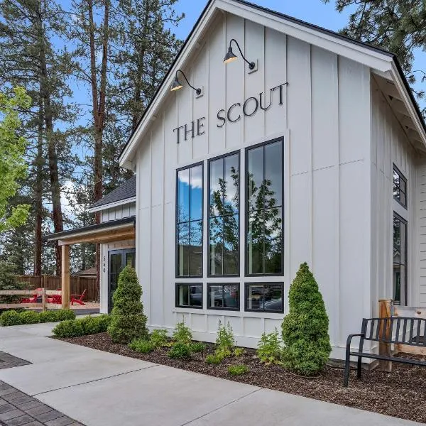 The Scout Boutique Cottages, hótel í Sisters