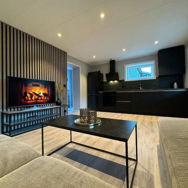 Dalen Apartment, hotel in Stranda