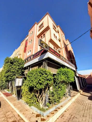IAZAL Hotel Ouarzazate, hotel v destinaci Warzazát