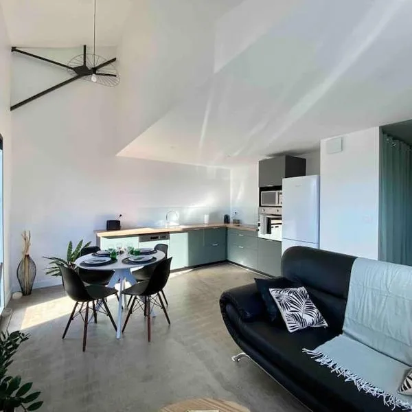 Le Tropical, Maison T3 - 55m2, hôtel à Poitiers