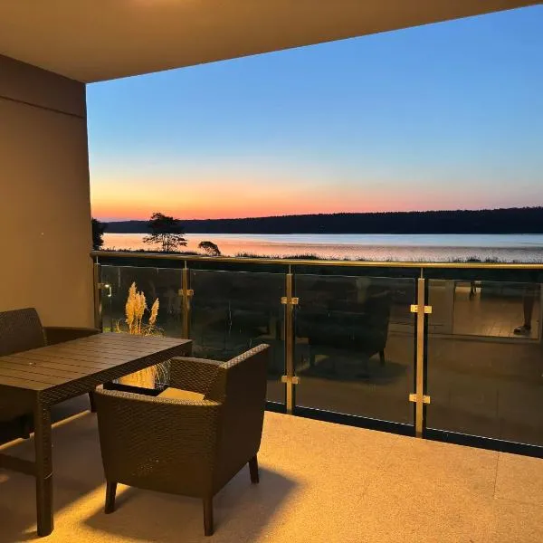 Apartament Pod Żaglami، فندق في Zegrze Południowe