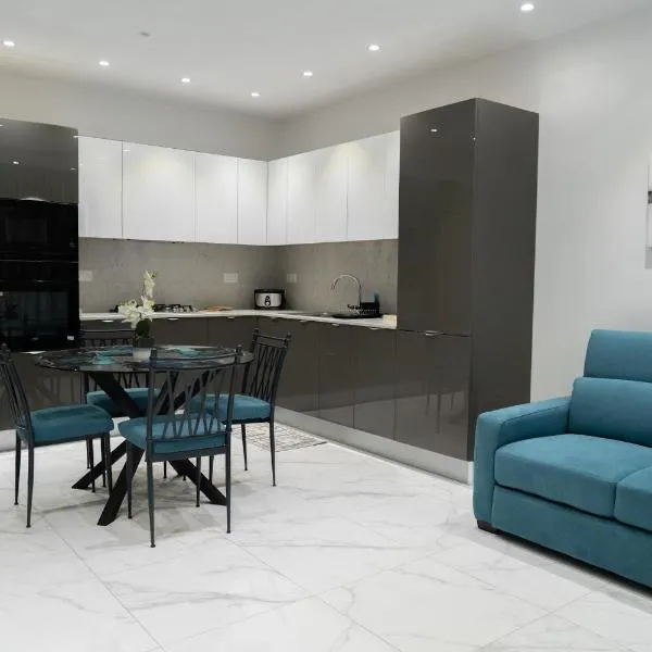 Southview Luxury Penthouse, hotel en Birżebbuġa