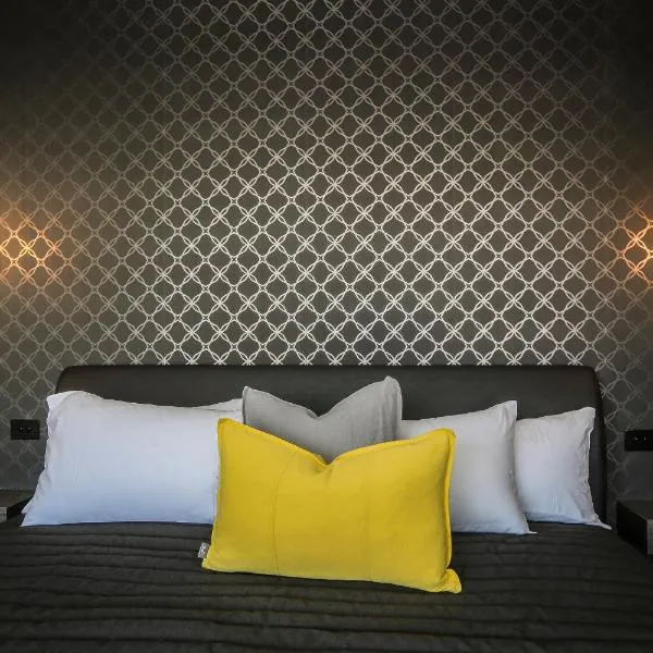 Indulge Apartments - CBD, hotel in Mildura