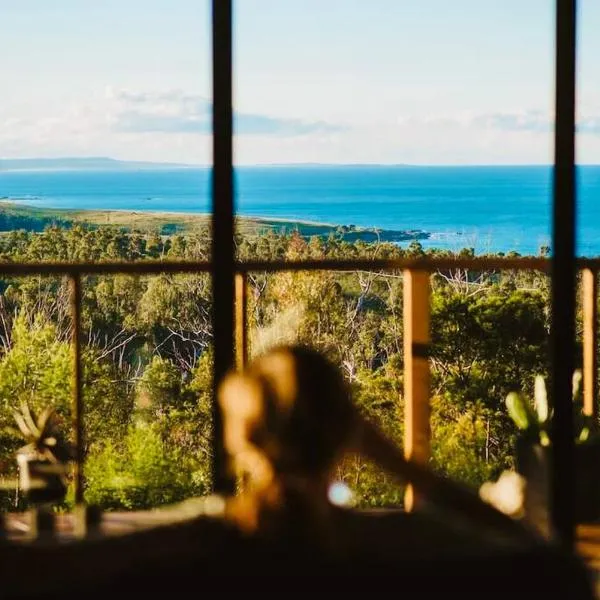 Black Wattle Coastal Retreat, hotel v destinaci Four Mile Creek