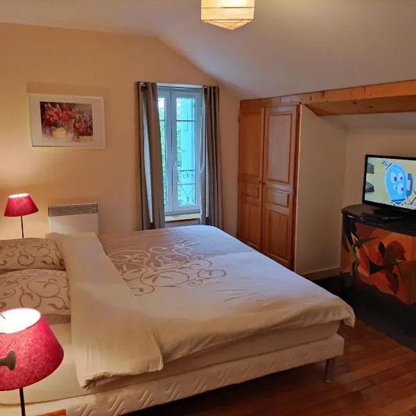 Viesnīca VILLAS-DU-LAC Appartements de vacances et Espace Spa privé pilsētā Klērvo Lelaka
