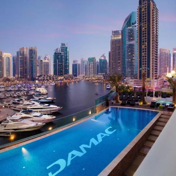 Luxe Sea View High Floor 1 BR in Dubai Marina by Maxx Value Homes, hotel in Dubai