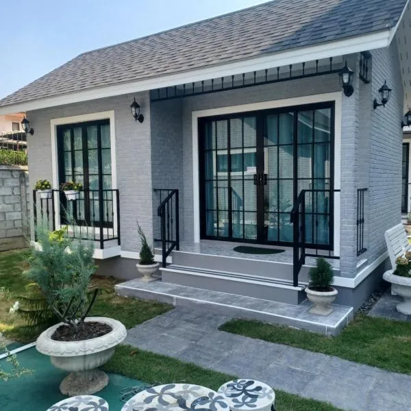 Zoom Garden Home, ξενοδοχείο σε Νονταμπουρί
