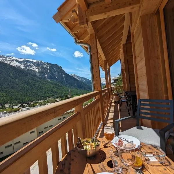 chalet panoramique, hotel in Ceillac