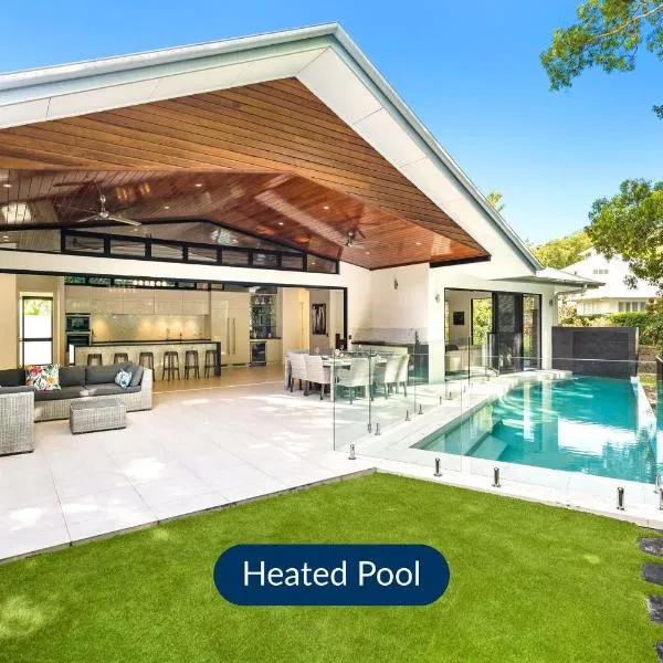 Belle Escapes 58 Ocean Dr Luxury Home Palm Cove、パーム・コーブのホテル
